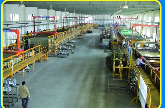 Linha de chapeamento automática manipulação dos acessórios do cromo do níquel