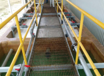 Equipamento biológico do tratamento dos acessórios do cromo do níquel